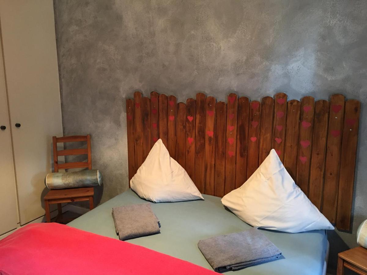 Gite Saint Florent Studio Apartment Strasburgo Esterno foto